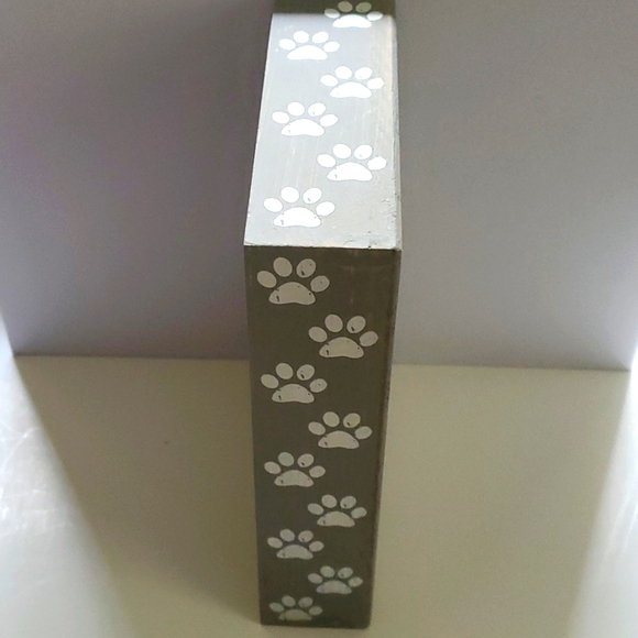 Wooden Sign "ALL YOU NEED IS LOVE AND A DOG" - Picture 3 of 5